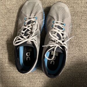 On Running Men's Athletic Shoes in Gray and Light Blue